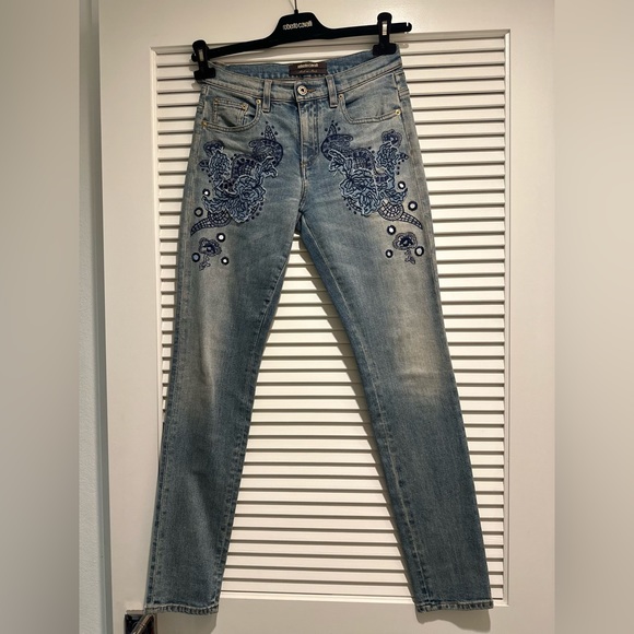Roberto Cavalli Embroidered Vintage Effect Jeans In Blue, size IT 40. - Picture 6 of 13